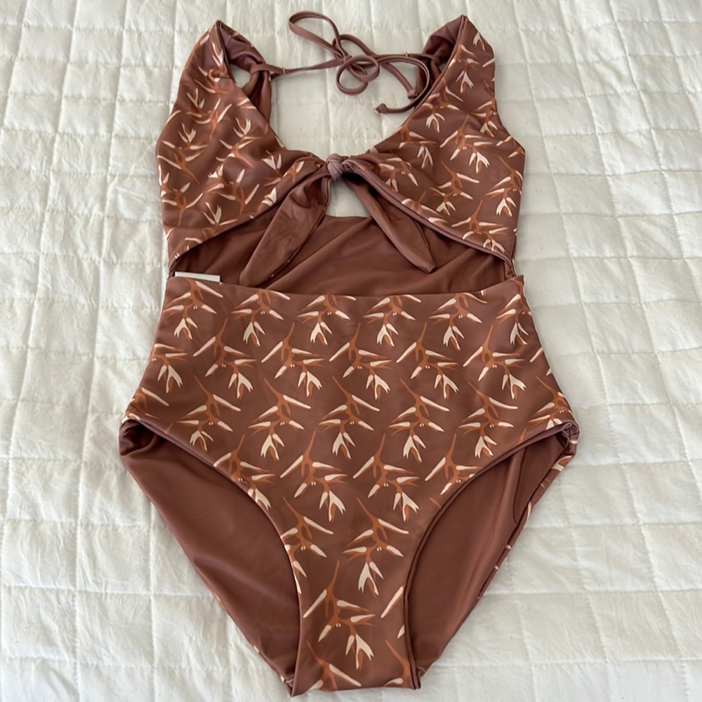 Hawaii Brand- Of one sea one swimsuit